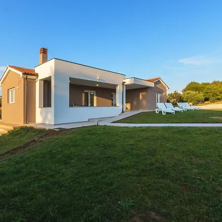 Casa Margerita Villa *